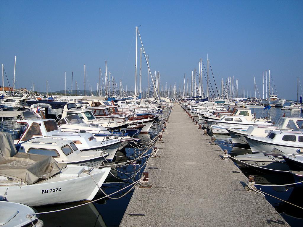 Apartment Branko Drage Εξωτερικό φωτογραφία
